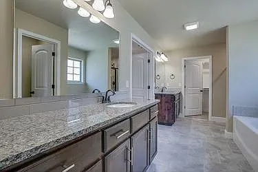 3503 SW Brittany Rd — Photo 10