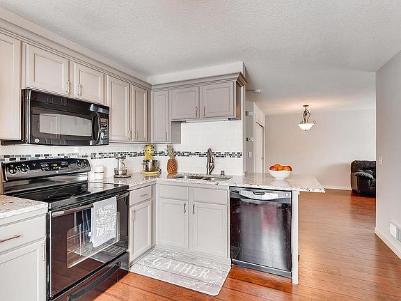 5th image of 1901 Southcross Dr #1808