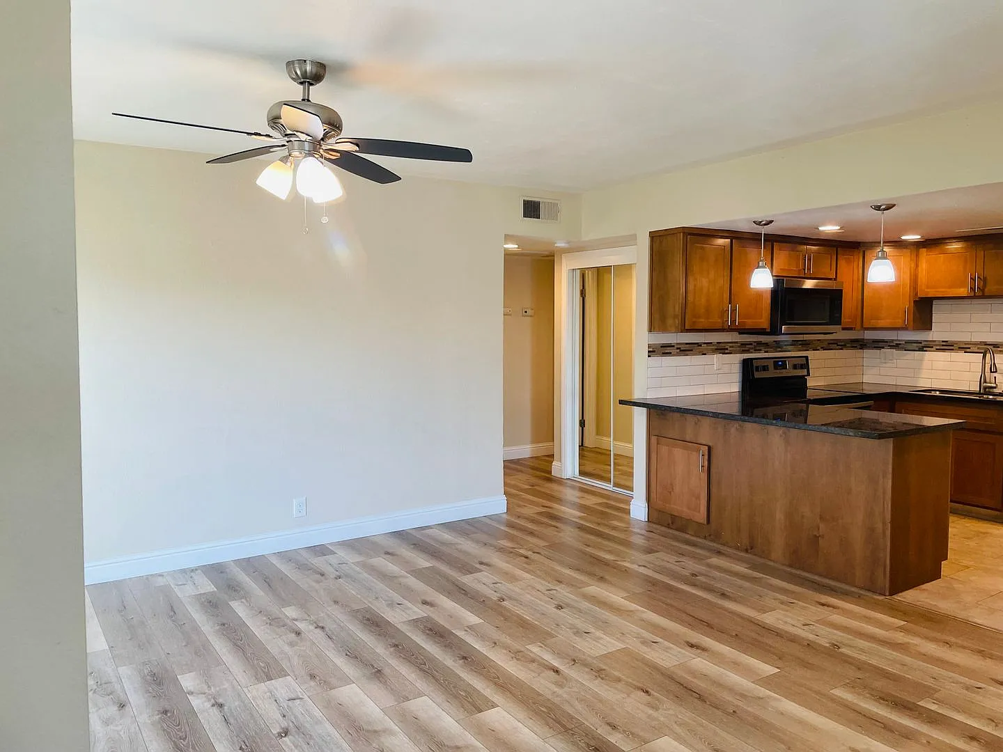 7417 Tierra Way - Fair Oaks 95628 — Photo 4