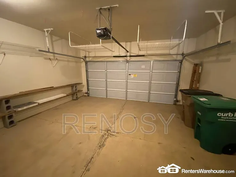 737 Kitterman Cir — Photo 14