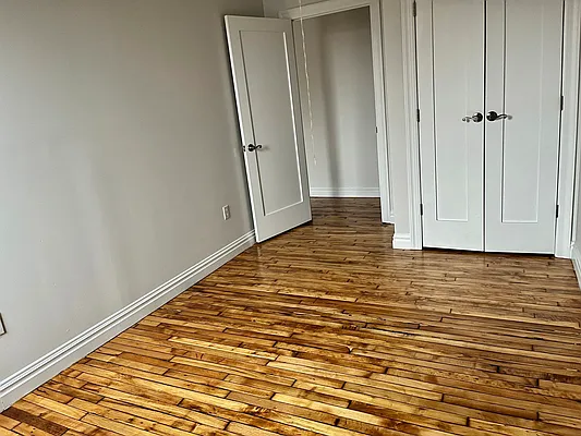 Rented by Carnegie Management Inc | media 25