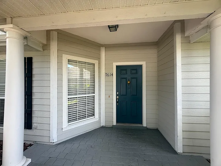 7614 SW 49th Pl — Photo 2