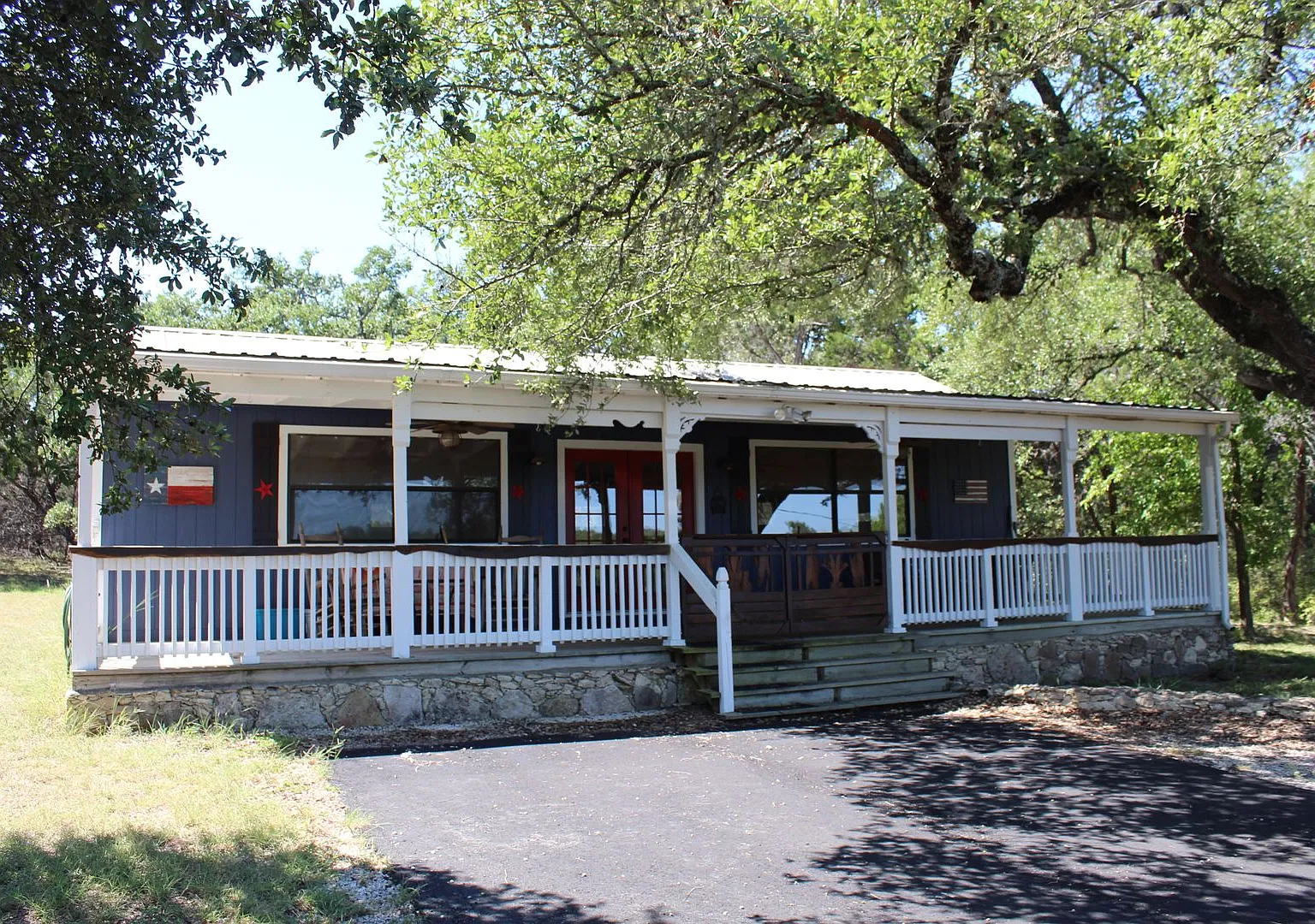 Guest house — Photo 1
