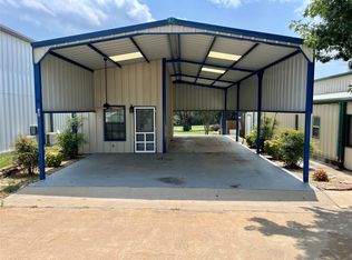 165 Yellowstone Dr, Whitney, TX 76692