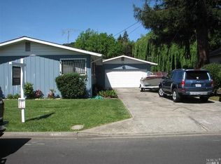 235 Collier Blvd, Napa, CA 94558