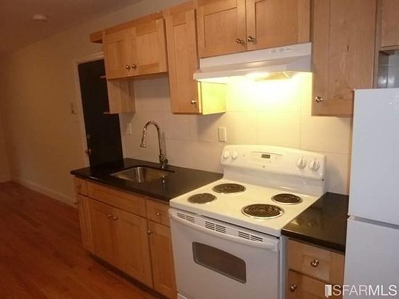 4th image of 1880 Page St APT 8