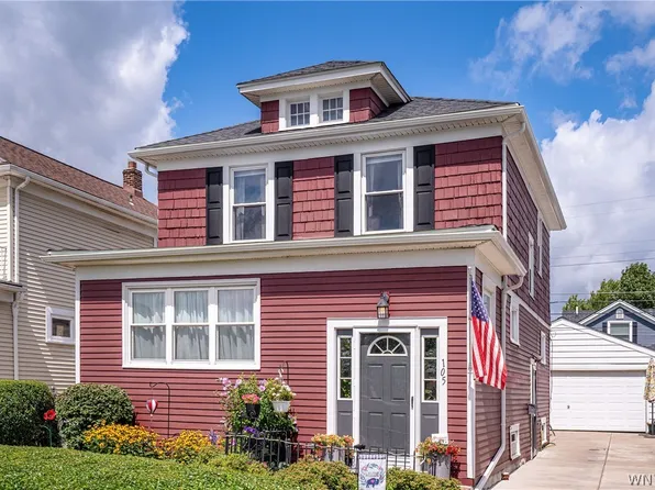 105 Hoover Ave, Buffalo, NY 14217