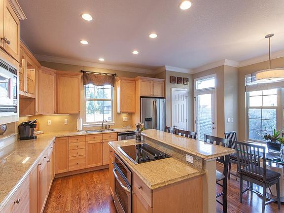 2nd image of 505 N Trenton St #3