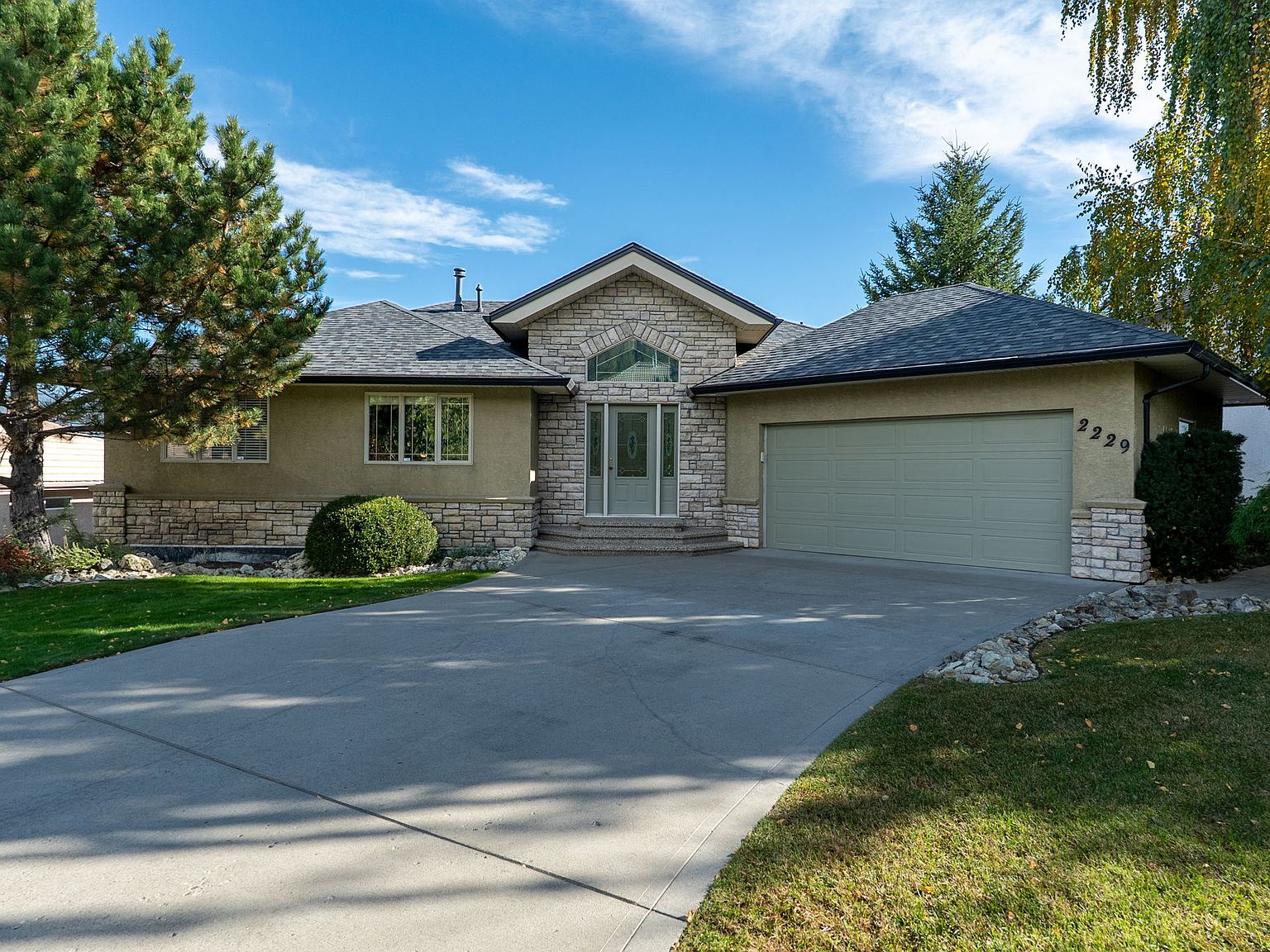 2229 Capistrano Dr
