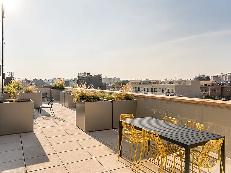 310 Clarkson Ave #505 — Photo 16
