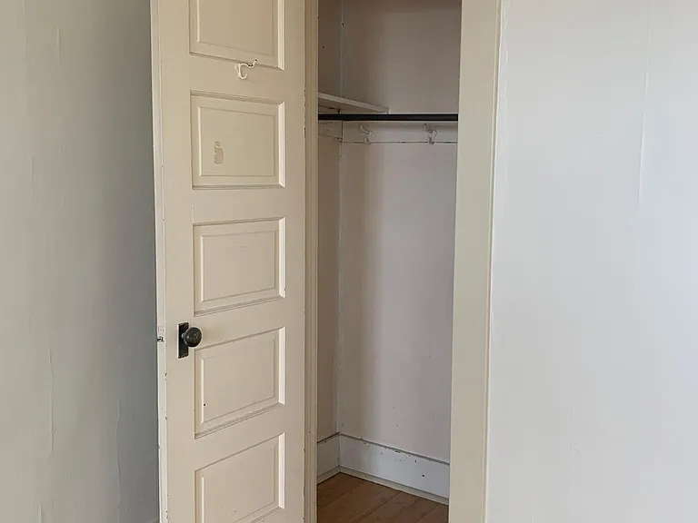 200 W Main St #32 — Photo 10