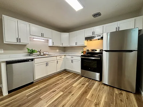 1105 Catalpa Cir Photo 1 1105 Catalpa Cir Photo 1