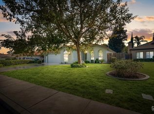 10309 Loughton Ave, Bakersfield, CA 93311