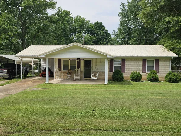 504 Westview St, Kenton, TN 38233
