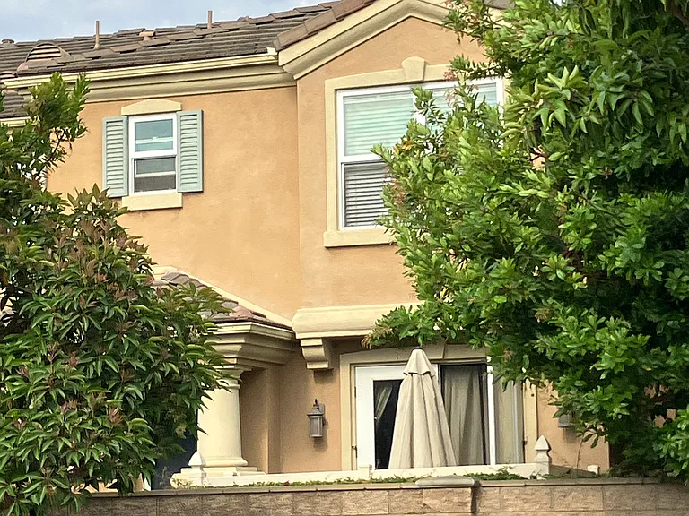 19139 Alexa Ln — Photo 2