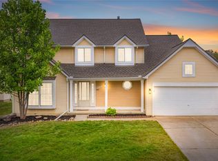 47197 Scarlet Dr S, Novi, MI 48374