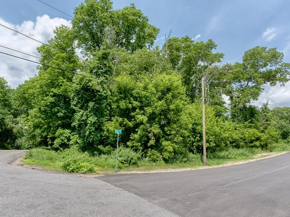 5-5V Ely Rd, Wilbraham, MA 01095