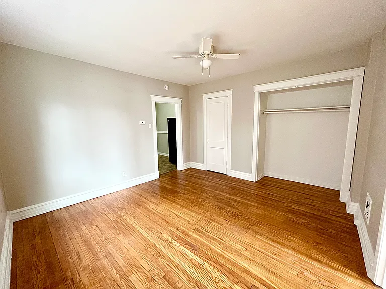 1203 Wilmington Ave #1W — Photo 15