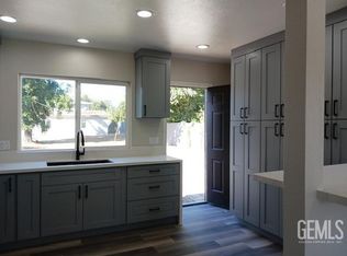 7194 Conejo Dr, San Bernardino, CA 92404