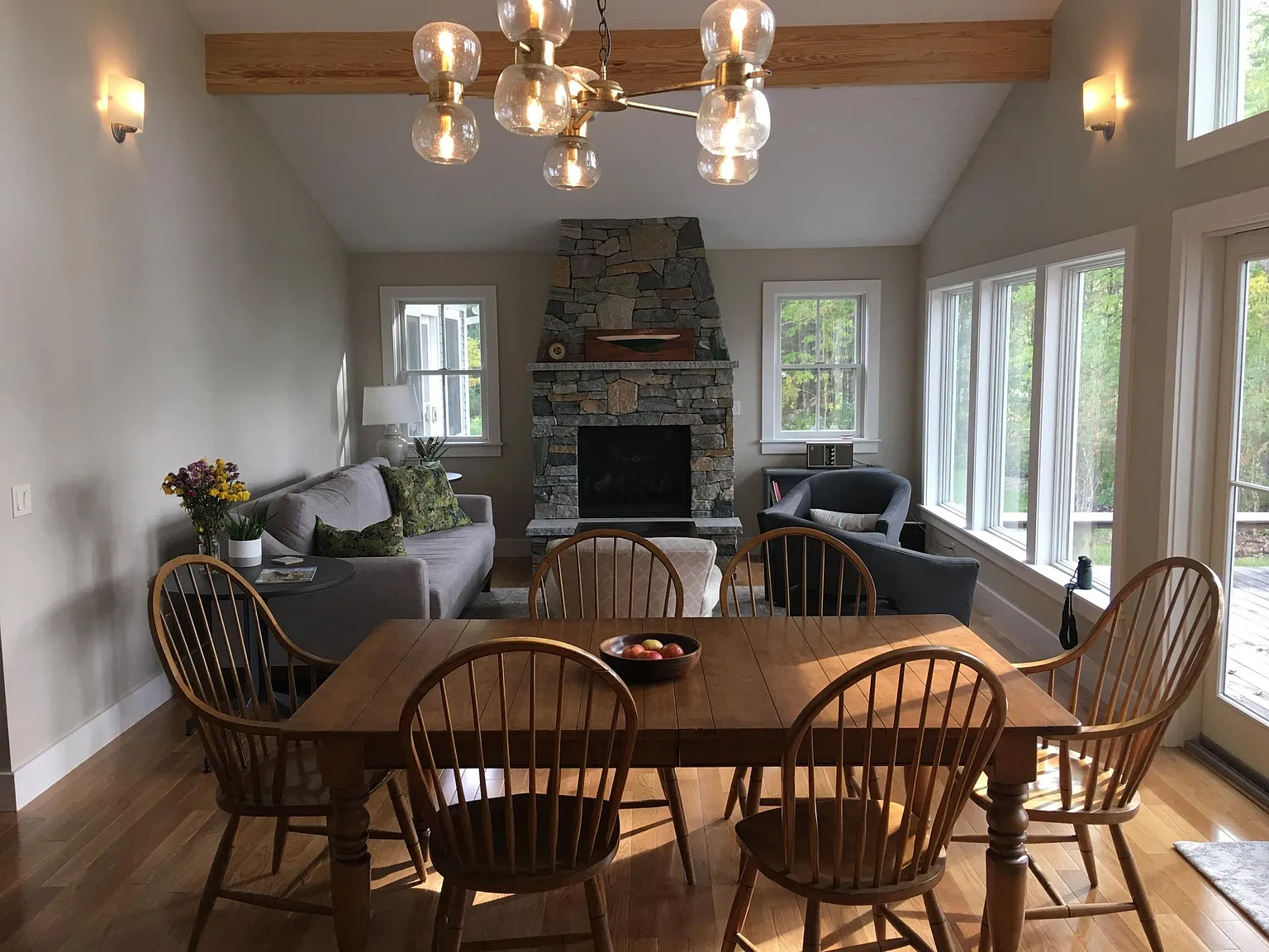 946 Mere Point Rd — Photo 2