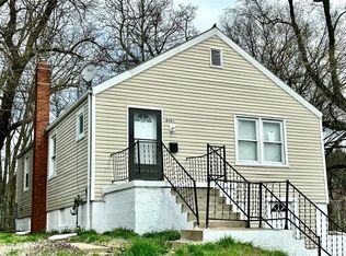 4301 Oakwood Ave, Saint Louis, MO 63121
