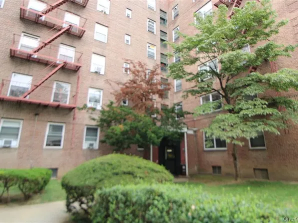 147-31 38th Ave #C48, Flushing, NY 11354