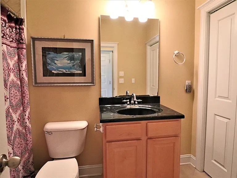 211 Goldsboro Dr — Photo 26