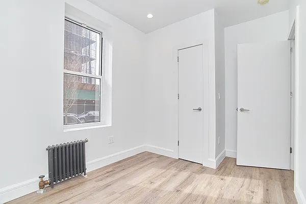 Rented by REAL New York | media 21