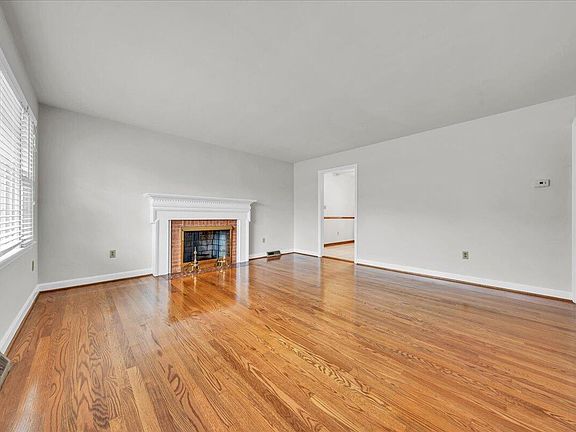 5th image of 5712 Oakland Blvd