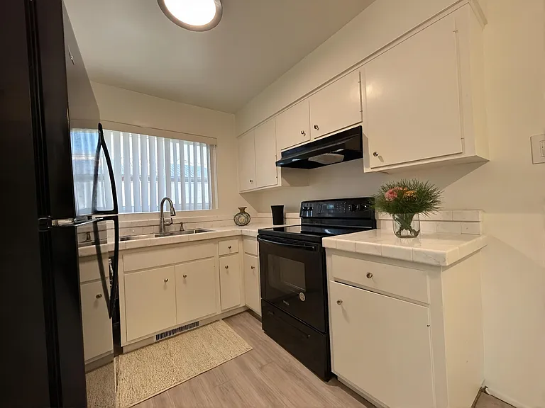 51099 Eisenhower Dr #C1 — Photo 5