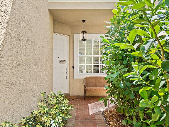 2nd image of 7830 Jewelwood Drive
