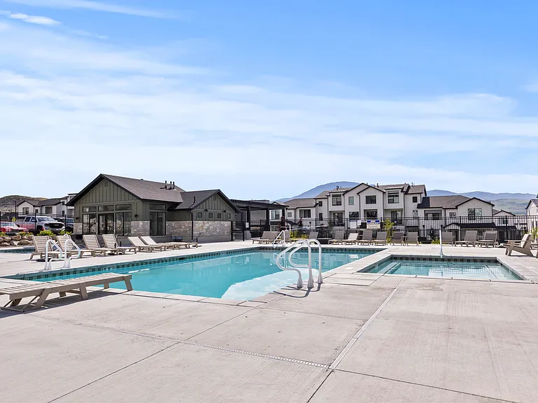 5941 N Cardiff Pass Dr — Photo 27