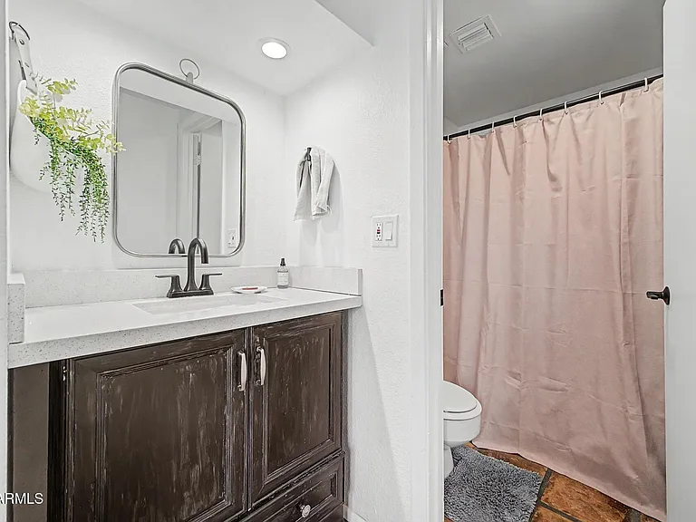 385 W Pierson St #A4 — Photo 22
