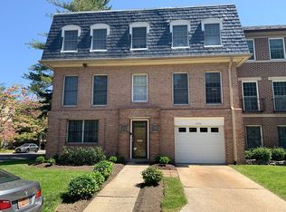 2725 Unicorn Ln NW, Washington, DC 20015