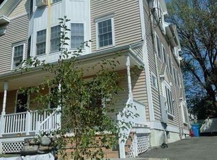 11 Middle St #A, New Milford, CT 06776