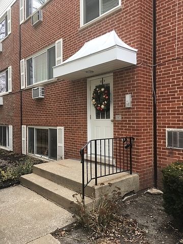 1st image of 327 Wisconsin Ave APT 4B