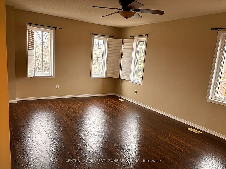 2201 Crestmont Dr — Photo 18