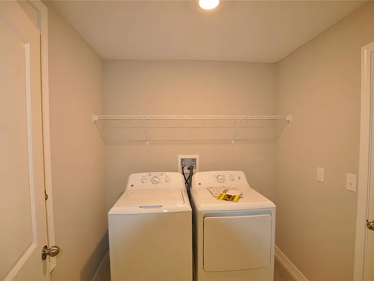 1458 Tahitian Sunrise Dr — Photo 14