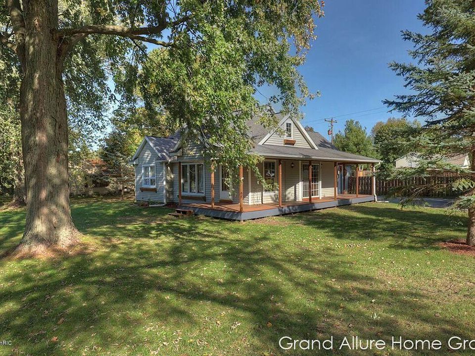 1st image of 12284 8th Ave NW