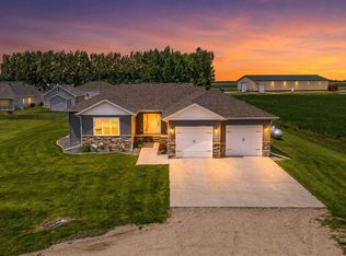 210 5th St, Christine, ND 58015