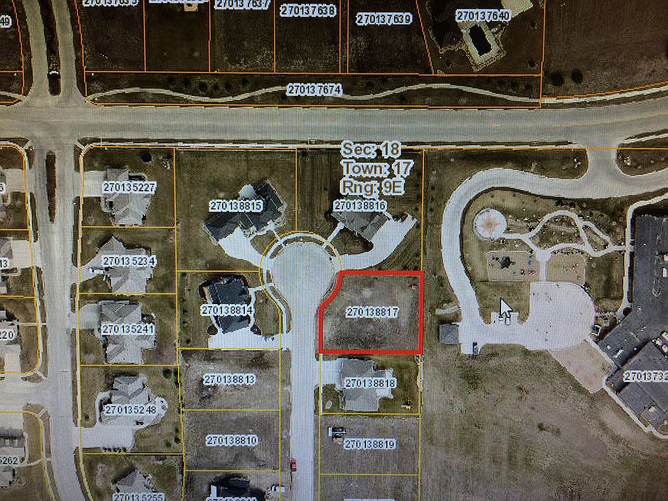1st image of Pepperwood Ct
