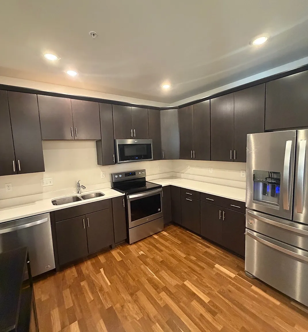 2 bed, 1470 sqft, $3,400 — Photo 4