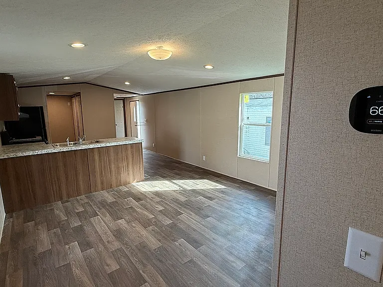 3203 Sylvester Rd #15 — Photo 18