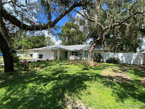 3rd image of 10077 E Lake Estates Dr