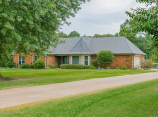 6095 Nellwood Dr, Olive Branch, MS 38654
