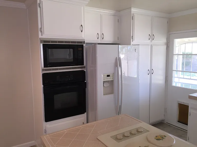425 Peg St — Photo 7