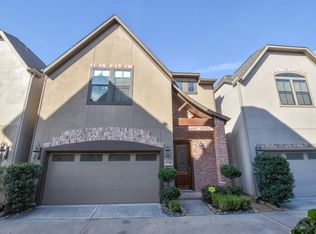 5749 Larkin St, Houston, TX 77007