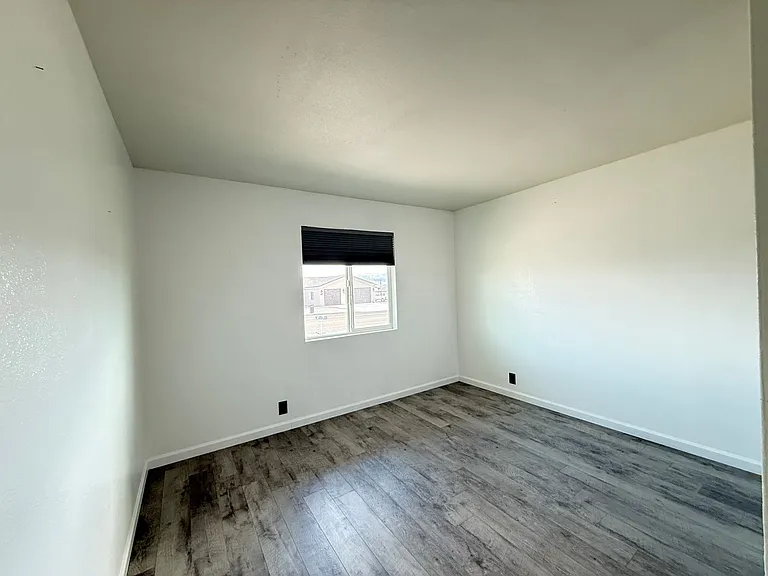 3361 Oro Grande Blvd — Photo 9