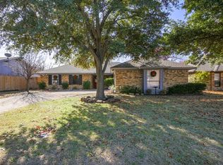 4004 Hemlock St, Fort Worth, TX 76137