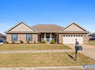 7608 Addison Dr NW, Huntsville, AL 35806